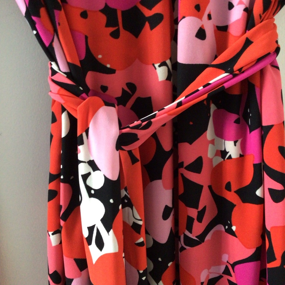 Pappagallo pretty Black, Pink & White floral print, long sleeve Dress. Size L. - Picture 2 of 7
